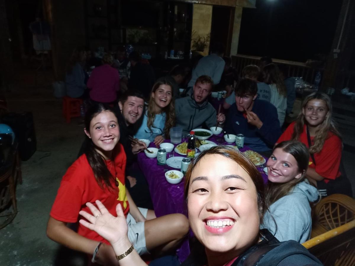 Dong Van Hmong Homestay ภายนอก รูปภาพ