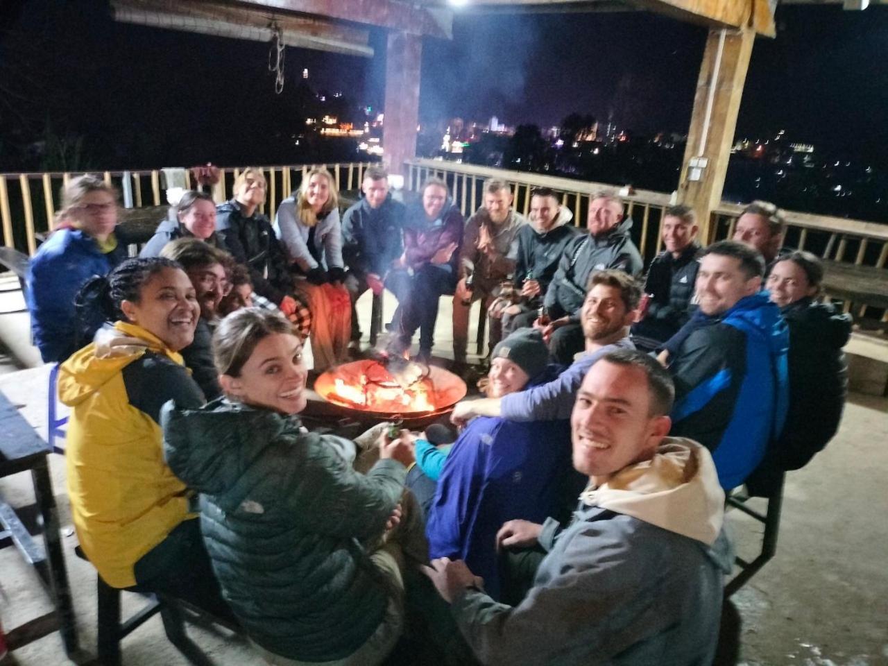 Dong Van Hmong Homestay ภายนอก รูปภาพ
